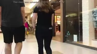 في سن المراهقة لاتينا صديقة