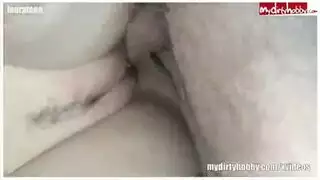 زوجان مفتوحان يتوجاني نائبة رئيس لهوهم الجماعي