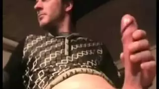 تدليك قضيب وحشي – حاجة ملتهبة تنتهي بقذف فوضوي