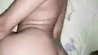 يبدو ويندي مسمرًا قليلاً ، لكن أفضل طريقة للإحماء لممارسة الجنس هي ممارسة الجنس