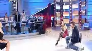 خيال جنسي: بنات غريبات ينكحن بواسطة رجال أفارقة