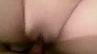 نجوم البورنو العرب يأخذون قضبان عميقة في مشاهد صريحة