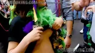 جيش صربي مثقوب حلمات