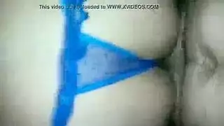 شقراء ناضجة تأخذ قضيب الأسود في مؤخرتها