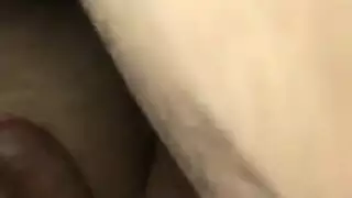 زوجة مثيرة تتوقع خيال مثلية عرقية جامحة بالاختراق المزدوج