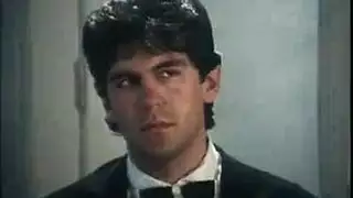 تناوب عليها رجلان: مشهد الجنس الجماعي لروزا كارسكلو الإيطالي