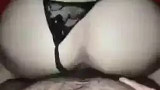 سفاح قربى عربي ساخن: إيلاج مزدوج لابنة عمي المطلقة