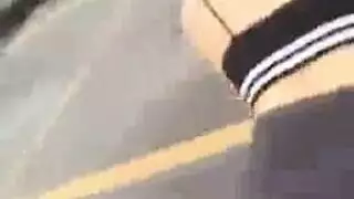 قضيب أزرق عملاق يمارس الجنس الخام بقوة