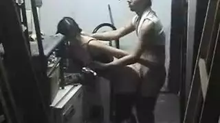 جماعي على امرأة في سكيس رجال