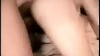 فتاة صغيرة تمارس الجنس في مقطع تويتر viral