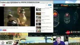 فتيات ألمانيات ساخنات في فيديو جنس مزدوج صريح