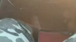 الشقراء تطلب قضيباً قبل تدليكها الاسترخائي