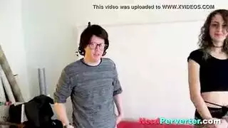 درس تعليمي لمص القضيب لأول مرة للهاوي المتحمس