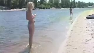 نيك كس جماعي بوضعيات ساخنة قذف المنى داخل الكس