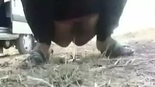 سودانية تأخذ قضيبًا صلبًا في كسها الضيق