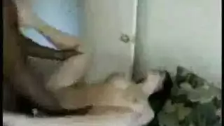 وجهة نظر إباحية: رجل أسود يهيمن على فتاة برونزية بريئة