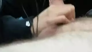 عبادة قضيب غير مختون ومتعة فموية