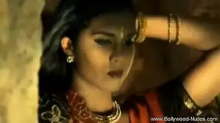 فانتازيا بورن هندي: ممارسة الجنس مع راقصة بوليودية ممتلئة الجسم