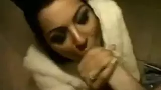 سحاقيات من بعض مص ولحس حتى نزول اللبن