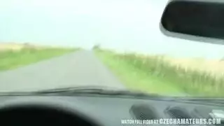 قرنية الشباب التشيكية فاتنة اللعب