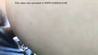 الأم الجذابة تتوسل من أجل القذف داخلها في فيلم جنس صريح