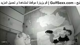 رجال يلحسون كس بنت