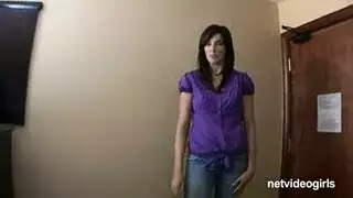 عاهرة محبة للكاميرا جيمي هوي في فعل صريح