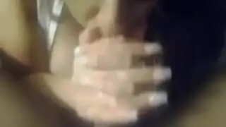 إباحية المستودع: بنات تقصيص وإدخال الأصابع