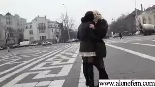 عري وجنس علني في وسط القاهرة