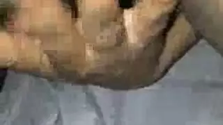 فتاة مراهقة أوروبية تصرخ على قضيب سميك يضرب