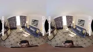 كس محلوق جاهز لاختراق عنيف للحلق