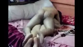 سكس ممتع علي سرير