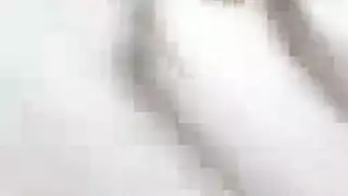 شبان مستقيمون يغتصبون فتيات لاتينيات في تصوير إباحي