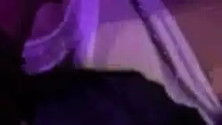 لبنانية ترظع الزب