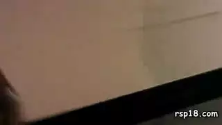 فتيات الكلية المتهتكات: جنس جماعي صريح في حفلة سكن جامعي جامحة