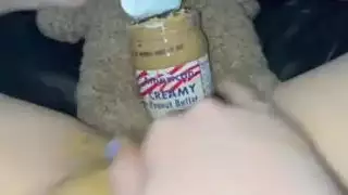 سكس ولد وام خلايك في الحديقة