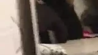 إباحية عرقية صريحة: عاهرة بيضاء تأخذ قضيب أسود ضخم بعنف