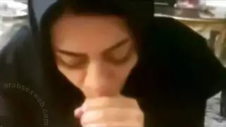 رغبات محرمة متحررة: علاقات عائلية جنسية صريحة