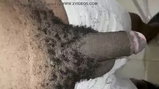 حاجة التبول العربية الصريحة والتبول العلني