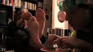 حورية حلال تبتلع حمولة سميكة