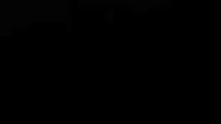 مامي إيتو في عرض تعري إباحي للعملاء المتلهفين