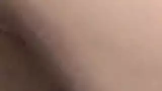 زوجة عربية ذات مؤخرة كبيرة تُصفع وتُملأ بقضيب عربي ضخم