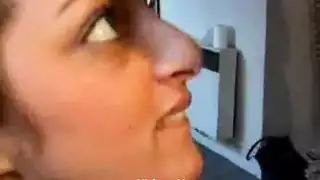 هذه الفتاة العربية حصلت للتو على فيلم إباحي صريح